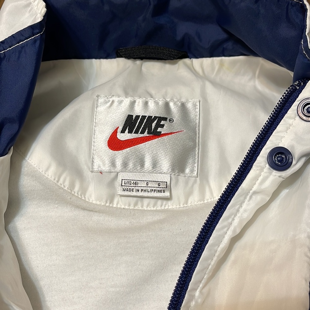 Vintage (90s) Nike Windbreaker EUC